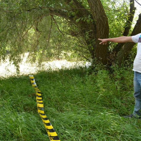 Un tânăr din Republica Moldova a trecut ilegal graniţa, traversând Prutul înot