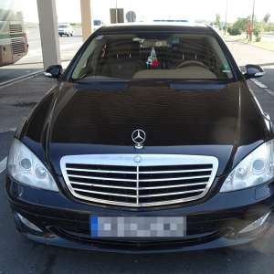 182.000 dolari nedeclarați și ascunși în torpedoul mașinii unui cetățean bulgar, confiscați de polițiștii de frontieră de la Giurgiu