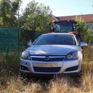 Opel Astra Wagon căutat de autoritățile germane, descoperit la P.T.F. Borş