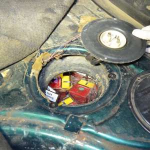 Doi ucraineni care au încercat să introducă ilegal în țară țigări de contrabandă, reținuți la frontiera de nord