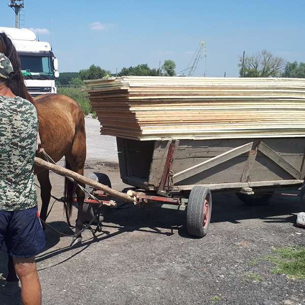 Polițiștii de frontieră brăileni au recuperat 29 de panouri termoizolante sustrase de pe Platforma Zonei Libere Brăila