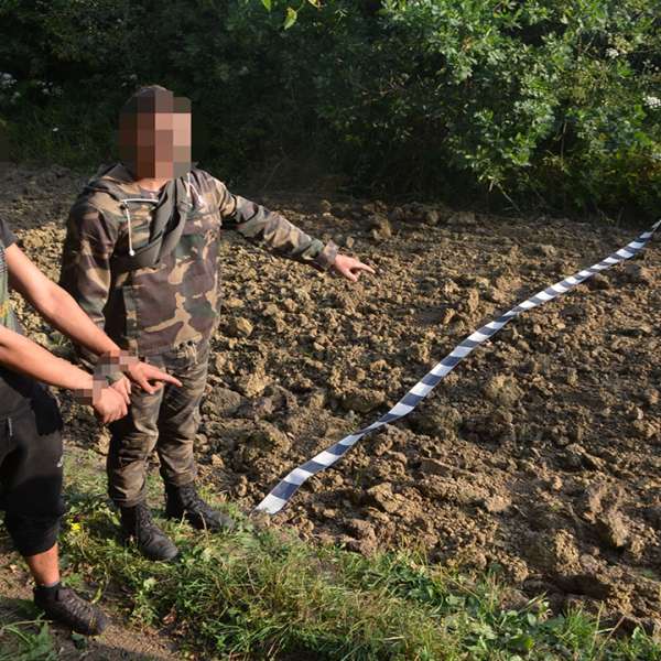 Cetățeni ucraineni reținuți la frontiera de nord pentru contrabandă cu țigări