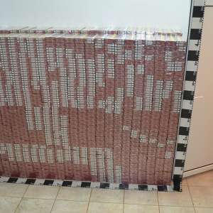 Peste 18.000 pachete țigări confiscate la frontiera de nord