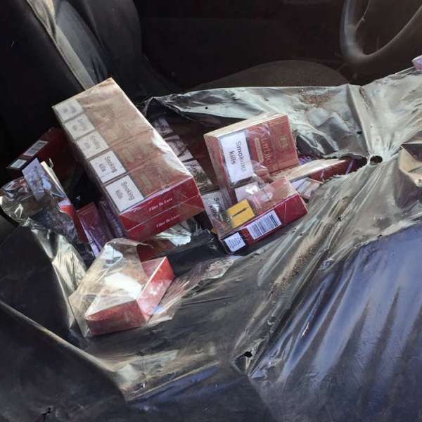 Aproximativ 3.000 pachete cu ţigări de contrabandă, confiscate de poliţiştii de frontieră doljeni