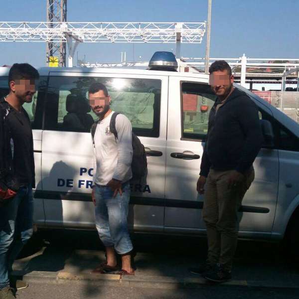 Trei cetățeni din Siria, opriți la frontieră din drumul ilegal spre Spațiul Schengen