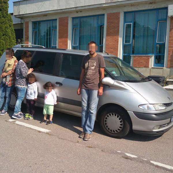 Șase irakieni opriți la frontiera cu Ungaria