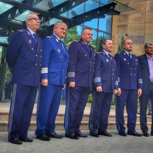 Momente emoționante pentru treisprezece polițiști de frontieră, la finalul carierei profesionale