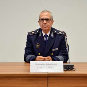 Momente emoționante pentru treisprezece polițiști de frontieră, la finalul carierei profesionale