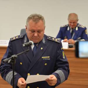 Momente emoționante pentru treisprezece polițiști de frontieră, la finalul carierei profesionale