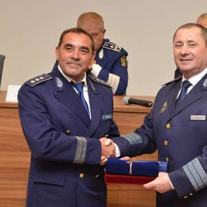 Momente emoționante pentru treisprezece polițiști de frontieră, la finalul carierei profesionale