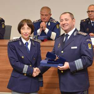 Momente emoționante pentru treisprezece polițiști de frontieră, la finalul carierei profesionale