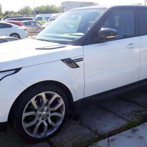 Autoturism de lux căutat de autoritățile italiene, descoperit la P.T.F. Petea