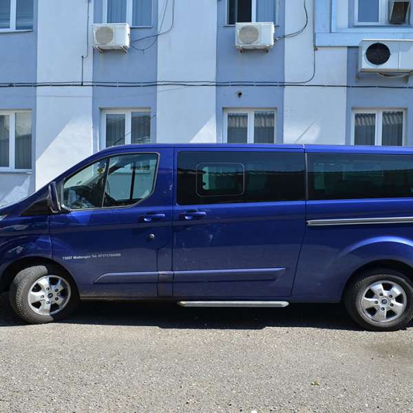 Microbuz în valoare de 25.000 euro, furat din Germania, descoperit la P.T.F. Urziceni