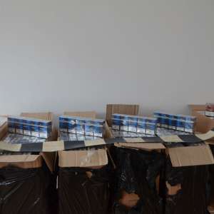 Peste 19.000 de pachete cu țigări confiscate la frontiera de Nord