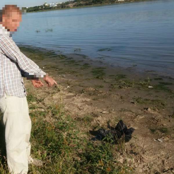 Un cetăţean ucrainean a trecut înot fluviul Dunărea