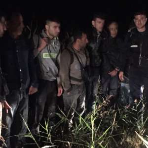 Şaptesprezece irakieni şi iranieni, opriţi la frontiera de vest