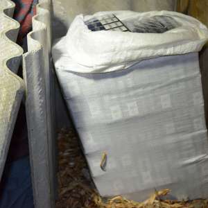 Descinderi la membrii unei rețele specializată în contrabanda cu țigări