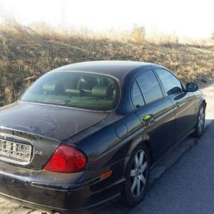 Autoturism de lux radiat din circulaţie, descoperit de poliţiştii de frontieră gălăţeni   