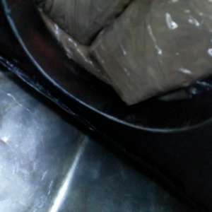 Ţigări de contrabandă, combustibil pentru Mercedes   