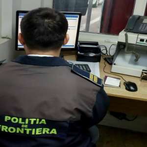 Camioane radiate din circulaţie din Lituania, oprite din drumul spre Moldova   