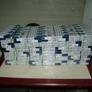 Peste 15.500 pachete cu țigări, confiscate la frontiera cu Ucraina