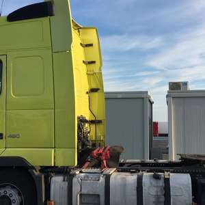 Camion căutat de autorităţile romane, descoperit la frontieră