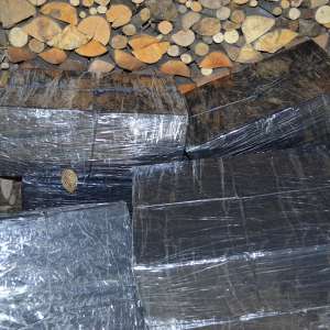 Țigări confiscate în urma a cinci percheziții