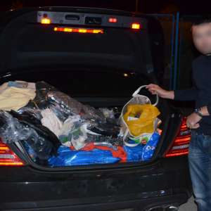 Aproximativ 380 de cartuşe de vânătoare, descoperite la P.T.F. Galaţi-rutier