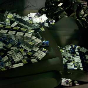 Peste 16.000 țigarete de contrabandă descoperite la controlul de frontieră