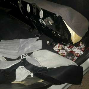 6.000 de țigarete de contrabandă descoperite la controlul de frontieră