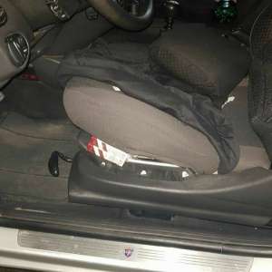 6.000 de țigarete de contrabandă descoperite la controlul de frontieră