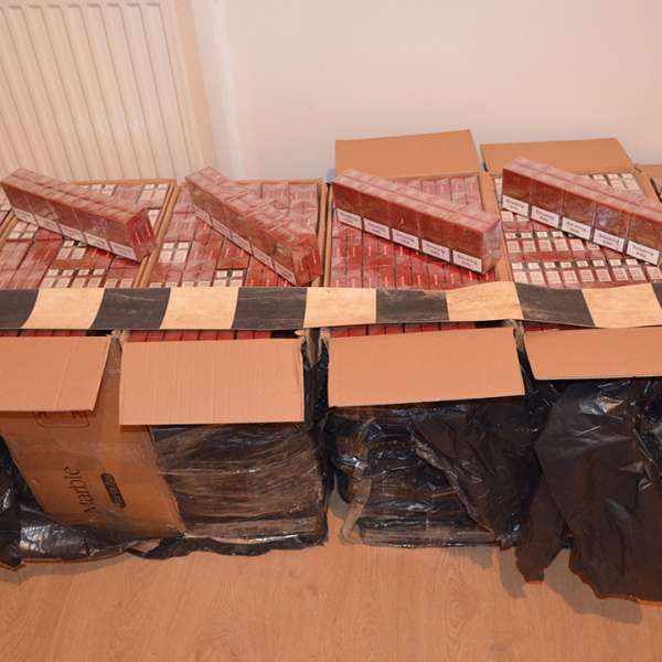 Țigări în valoare de peste 52.000 lei, confiscate la frontiera de nord