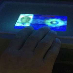 Carte de identitate românească falsă, descoperită la Sculeni