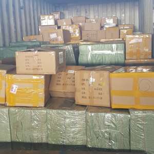 Bunuri de peste 100.000 lei susceptibile a fi contrafăcute,  confiscate în Portul Constanţa Sud Agigea