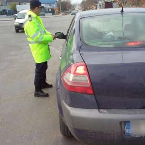 Depistat la volan, deşi consumase băuturi alcoolice