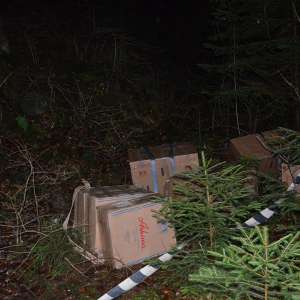 Țigări în valoare de 100.000 lei confiscate de polițiștii de frontieră suceveni