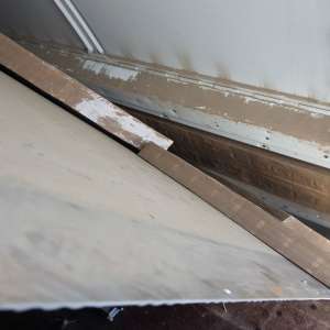 Microbuz antifonat cu tutun