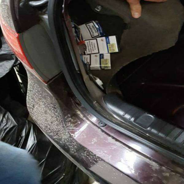Autovehicul blindat cu țigări de contrabandă