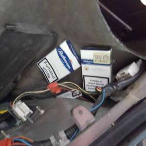 Autovehicul „blindat” cu țigări de contrabandă