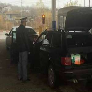 Autoturism radiat din circulaţie, descoperit la P.T.F. Oancea