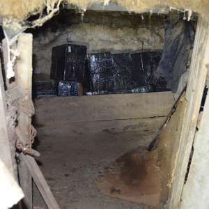 Peste 7.000 pachete țigări confiscate la frontiera de nord