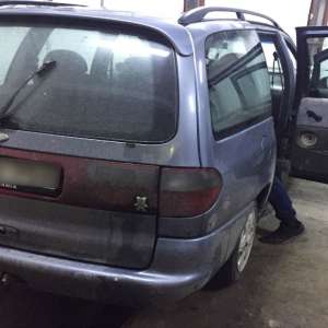 Ţigări de contrabandă descoperite la frontieră