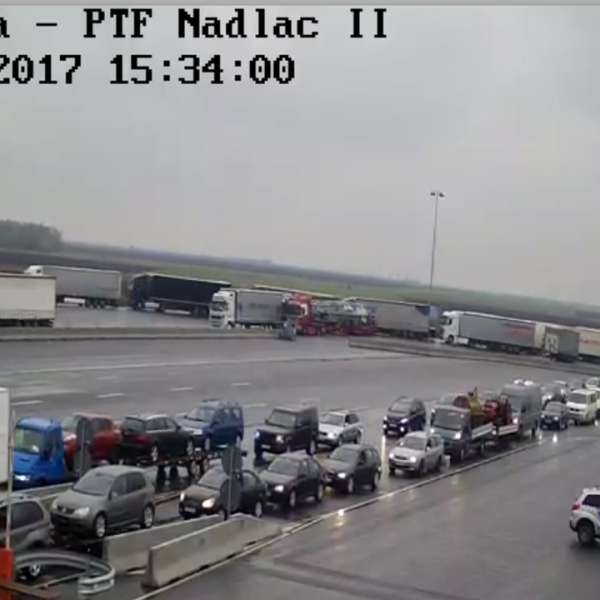 Poliţia de Frontieră Română a luat măsuri pentru fluidizarea traficului de călători în punctele de trecere a frontierei