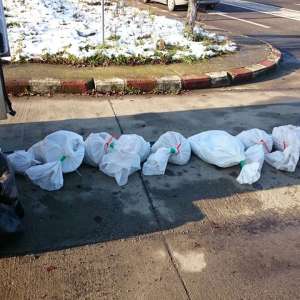 Peste 88 de kilograme de chihlimbar, ascunse într-o autoutilitară