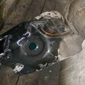 Ţigarete de contrabandă ascunse în sticle cu vin   