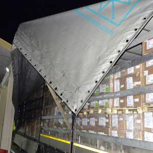 Patru cetățeni sirieni ascunși într-un camion, printre textile, descoperiți la P.T.F. Giurgiu