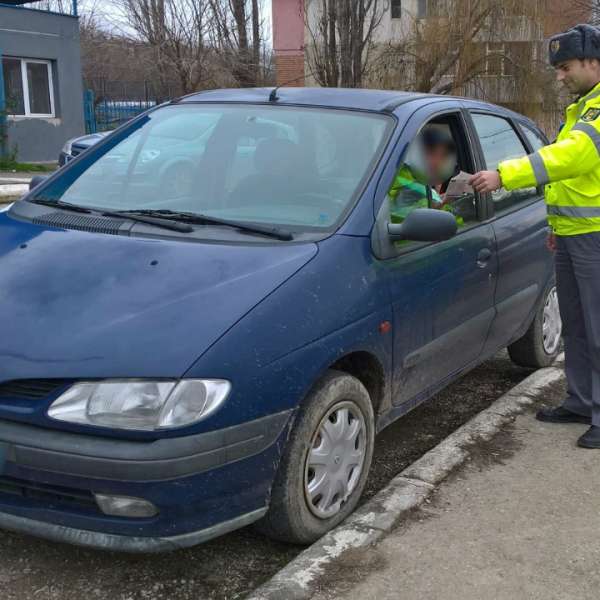 Autoturism radiat din circulaţie, descoperit de polițiștii de frontieră   