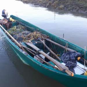 Peste 3.200 m plase de pescuit și zeci de kg peşte fără documente legale, confiscate de poliţiştii de frontieră tulceni