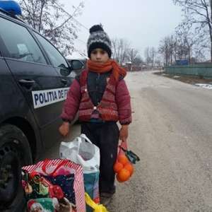 De la oameni, pentru oameni...