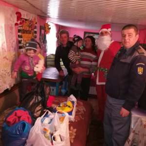 De la oameni, pentru oameni...